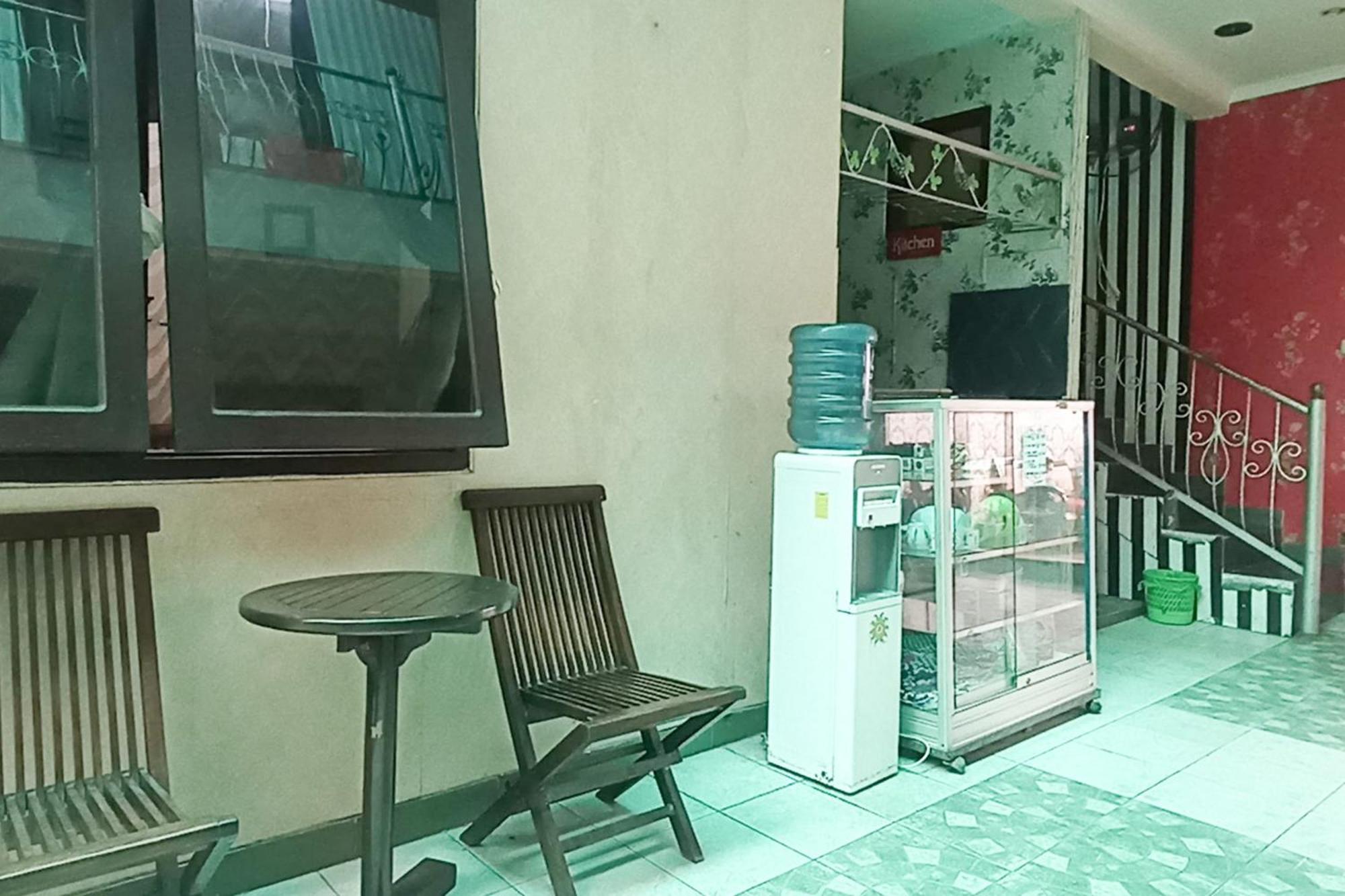 Trihakso Guest House Near Kaliurang Redpartner Sleman  Eksteriør billede